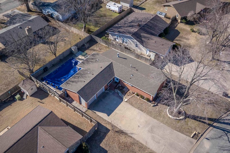 1029 Highland Dr, Arkansas City, KS 67005