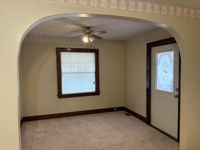 626 SE 5th, Newton, KS 67114