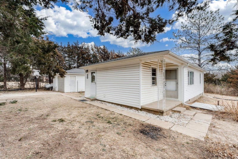 726 S Praire Dr, Andover, KS 67002