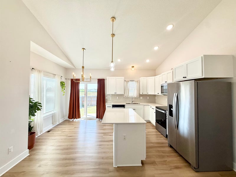 5036 Saint Paul St, Wichita, KS 67217-4009