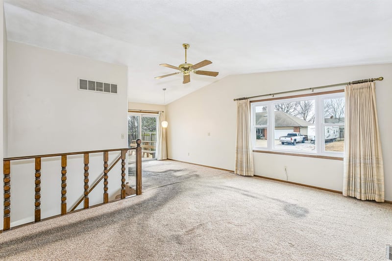1102 N West St, Rose Hill, KS 67133