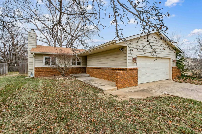 1102 N West St, Rose Hill, KS 67133