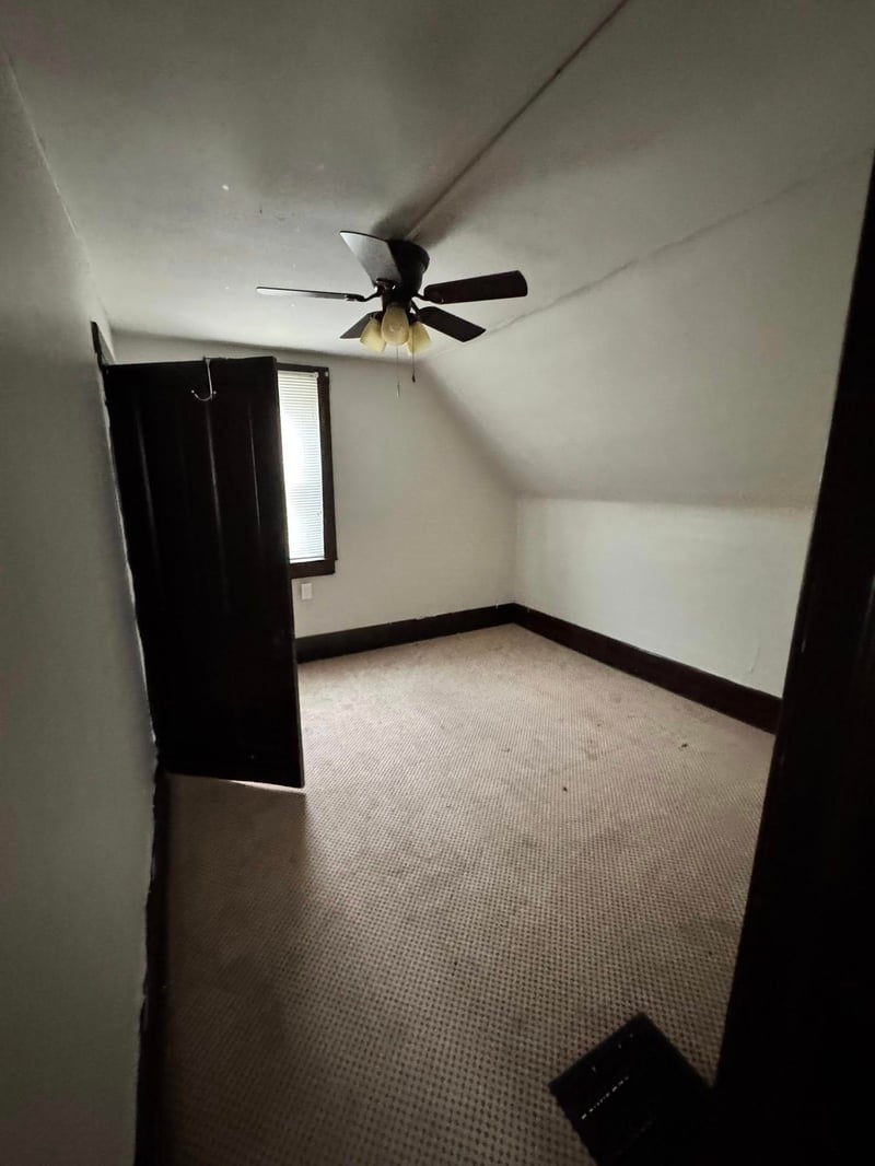 505 9th St, Concordia, KS 66901