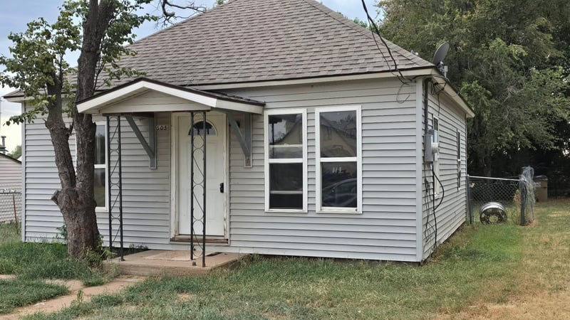 505 N Adams St, Medicine Lodge, KS 67104