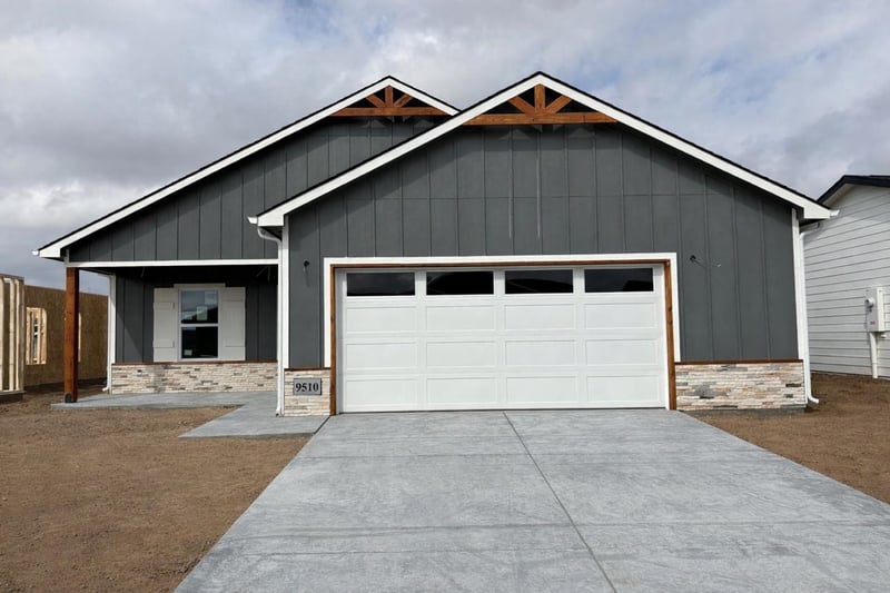 9510 E Hurst St, Wichita, KS 67210