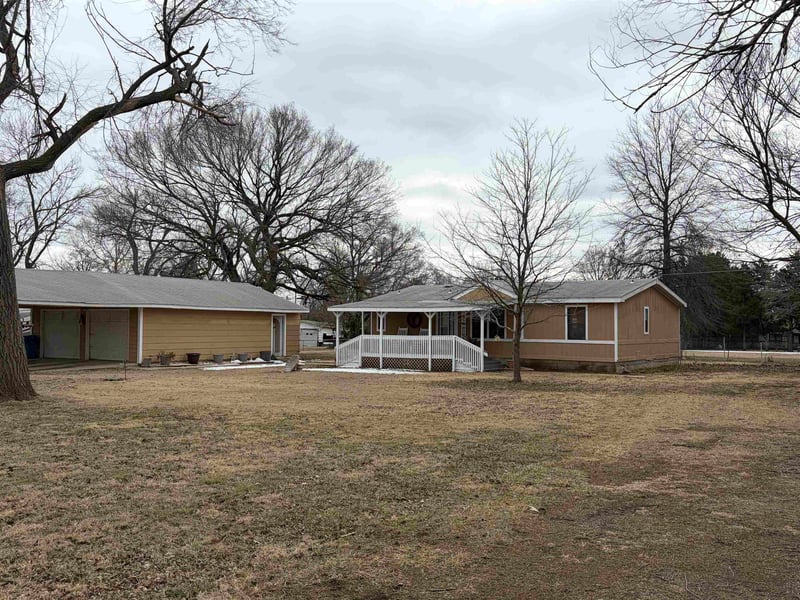 2685 SE 13th Ter, El Dorado, KS 67042