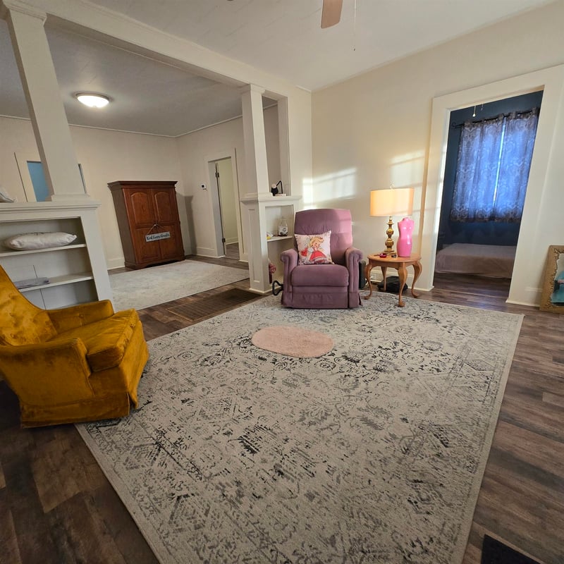 301 Poplar St, Solomon, KS 67480