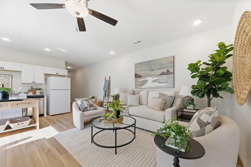 1727 Main St, Rose Hill, KS 67133
