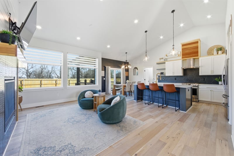 6714 N Silverton St, Wichita, KS 67219