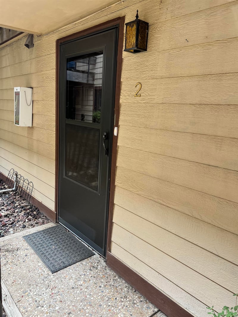 1500 10th Ave Apt B2, Winfield, KS 67156
