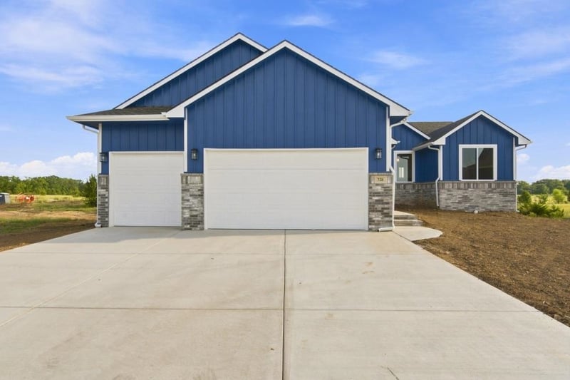 728 Nighthawk, Andover, KS 67002