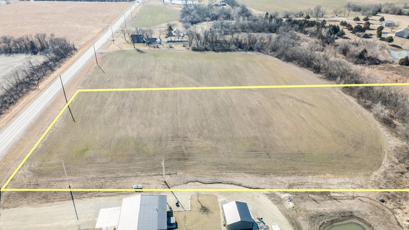Butler Rd, Benton, KS 67017