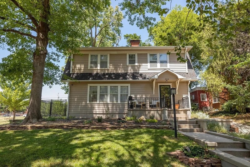 3916 E Willow St, Wichita, KS 67218