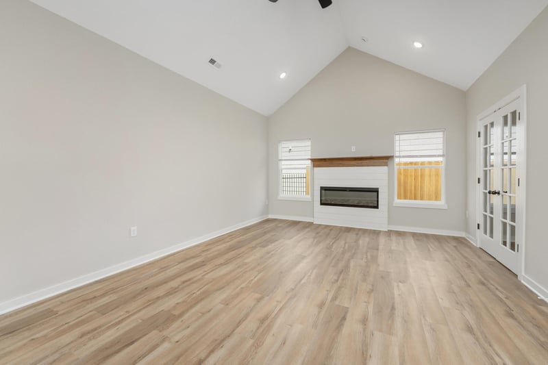 707 Rainbow Lake St, Wichita, KS 67235