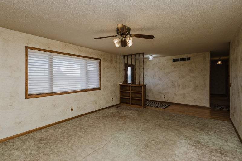 30320 W 61st, Mount Hope, KS 67108