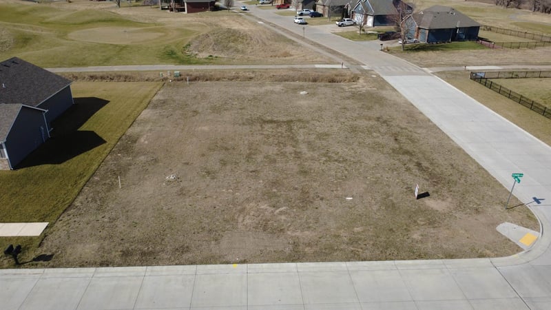 1701 Casey , Newton, KS 67114