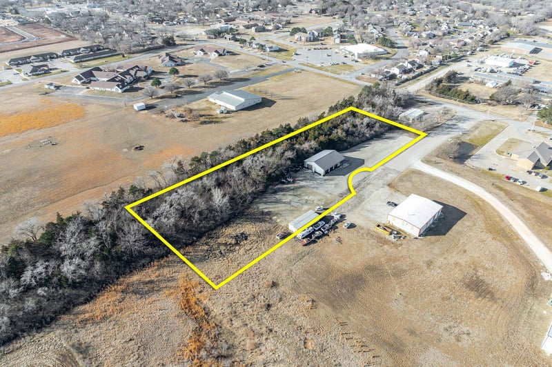 839 Commercial St, Clearwater, KS 67026