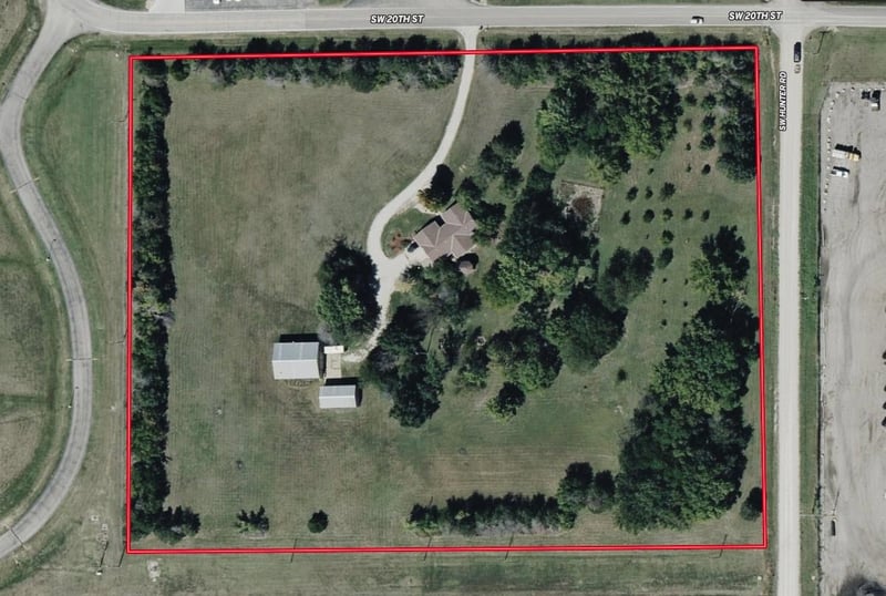 1231 E Kechi Rd, Towanda, KS 67144