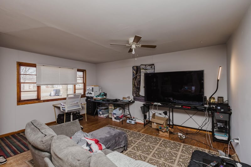 310 N High, Argonia, KS 67004
