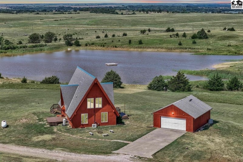 118 Laura Ln, Brookville, KS 67425