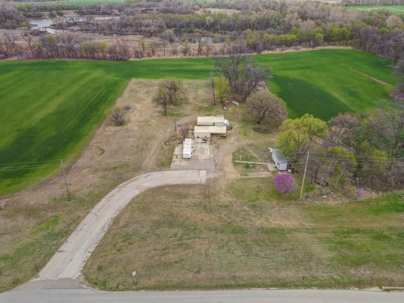 8504 Us Highway 166, Arkansas City, KS 67005