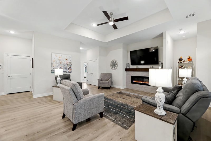 1716 N Forestview Ct, Wichita, KS 67235