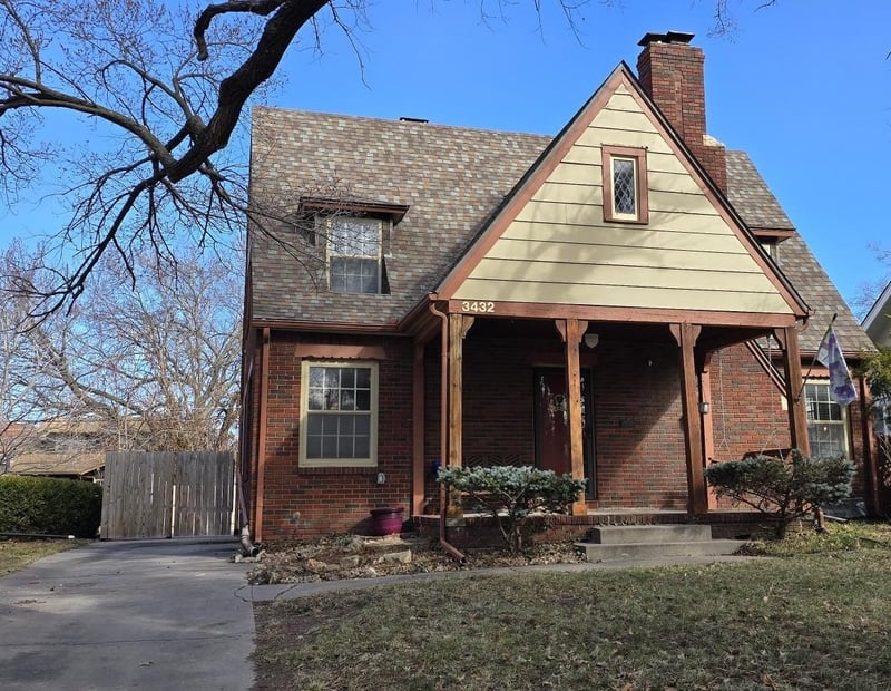 3432 Pine St, Wichita, KS 67208