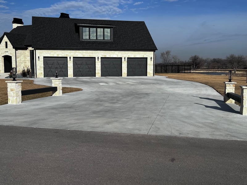 16406 W Shade St, Goddard, KS 67052