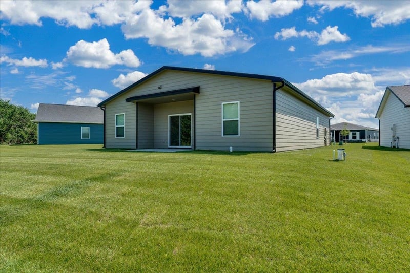 1791 Redbud Ln, Goddard, KS 67052