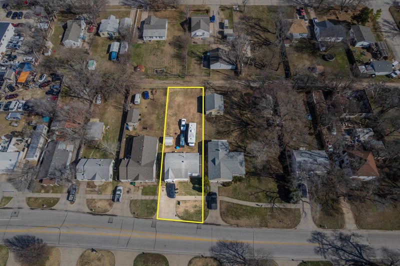 2430 S Washington Ave, Wichita, KS 67216