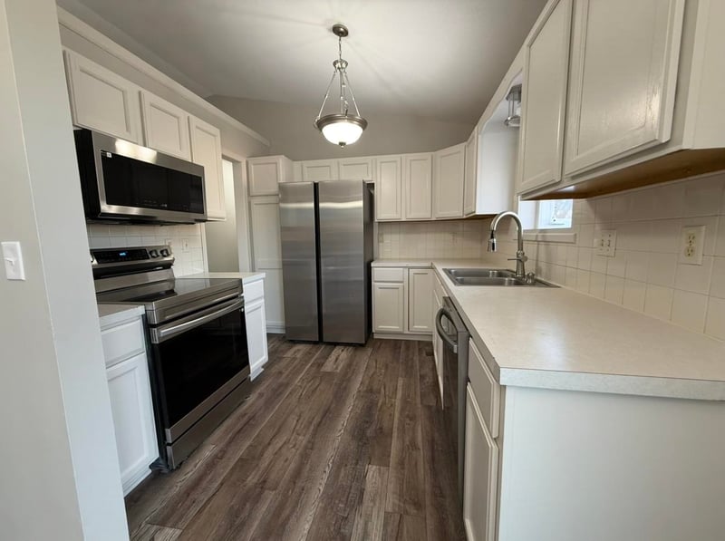 4823 S Mount Carmel, Wichita, KS 67217