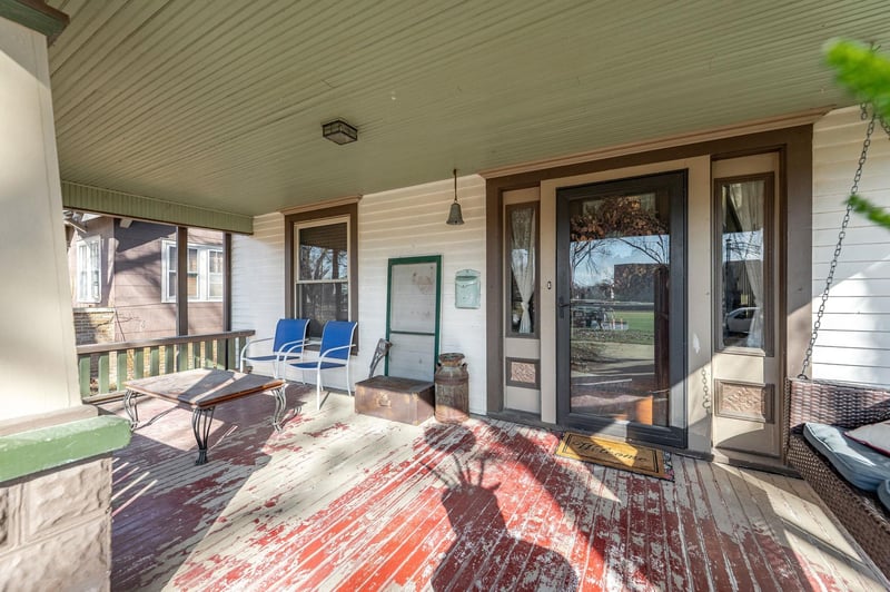 506 Main St, Halstead, KS 67056