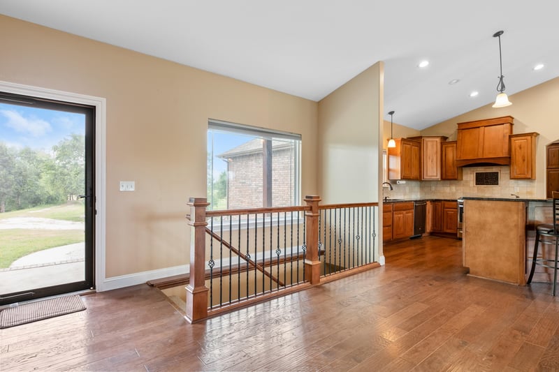 9928 W 95th St S, Clearwater, KS 67026