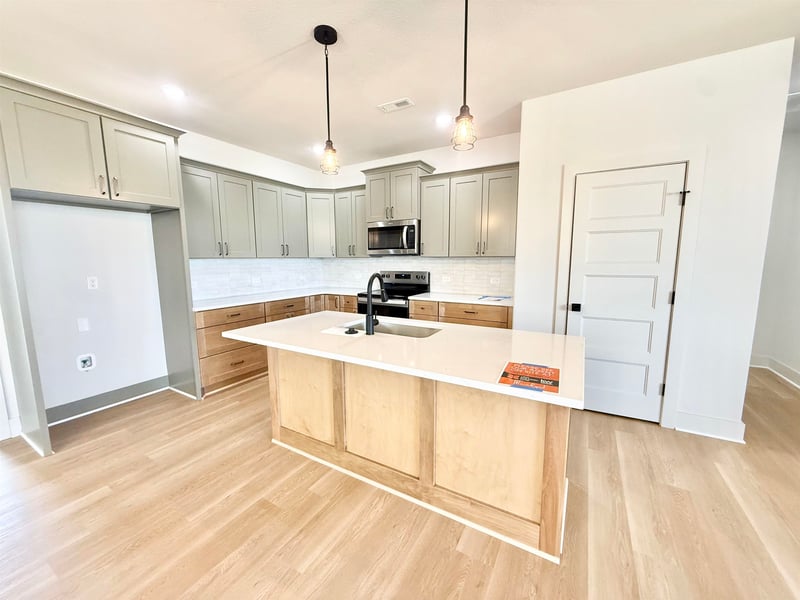 5408 Toben Ct, Bel Aire, KS 67226