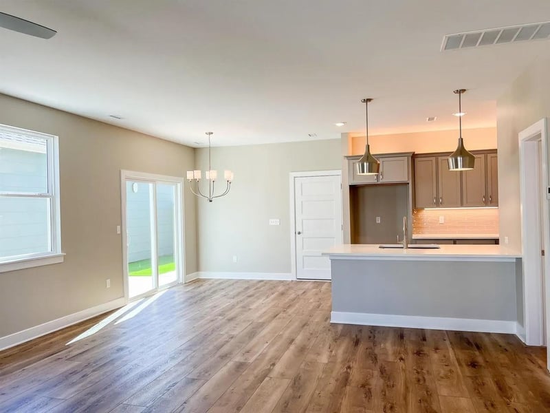 403 Park Pl, Andover, KS 67002