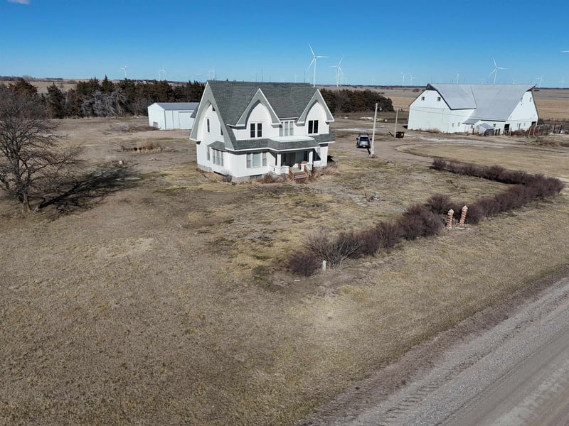 2272 Hickory Rd, Munden, KS 66959