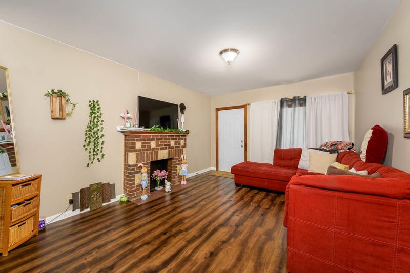 2023 Terrace Dr, Wichita, KS 67218-5043