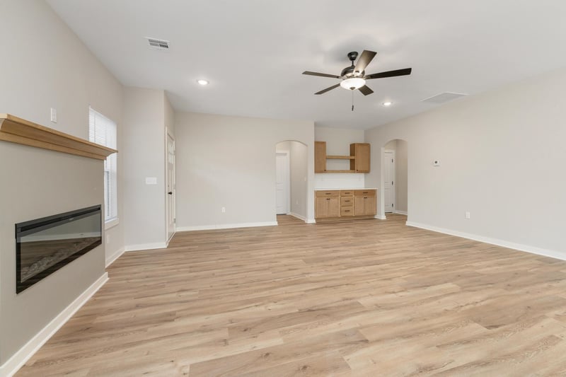 813 Rainbow Lake St, Wichita, KS 67235