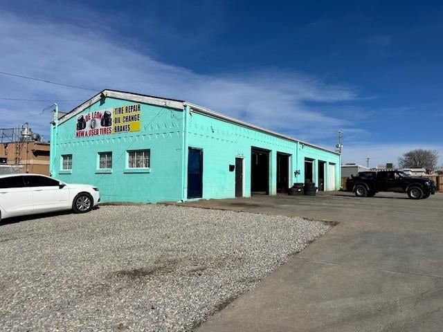 3419 Harry St, Wichita, KS 67218