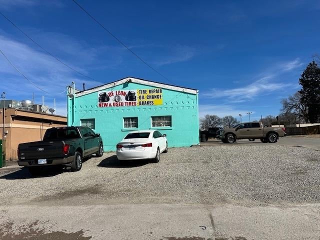 3419 Harry St, Wichita, KS 67218