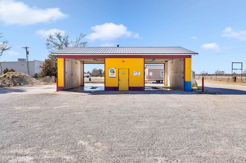 423 Colorado Ave, Burrton, KS 67020