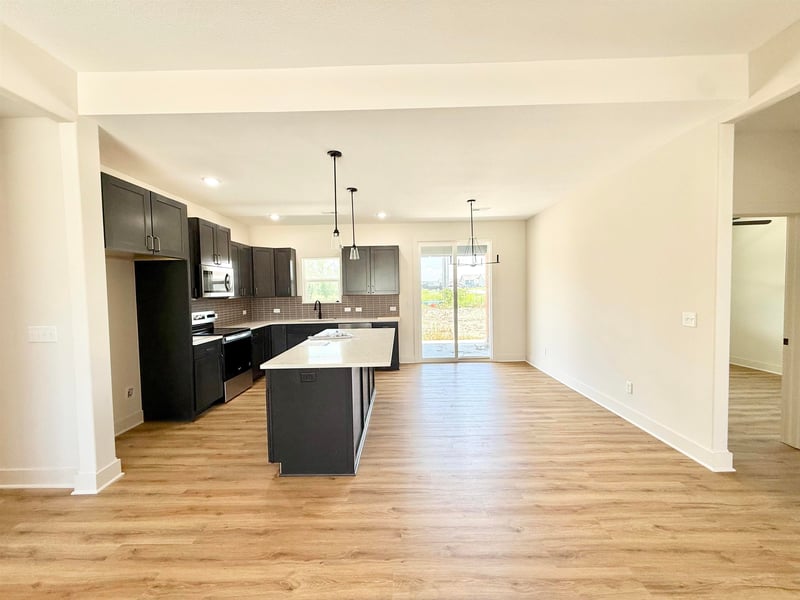 5400 Toben Ct, Bel Aire, KS 67226