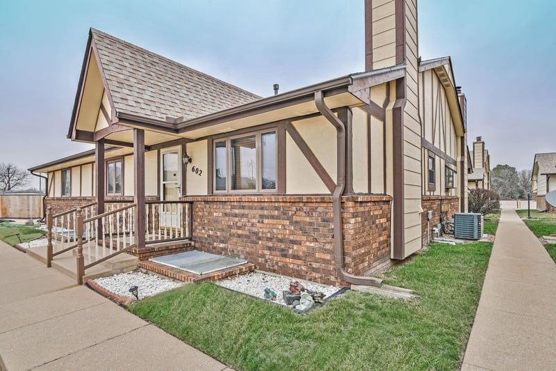3536 2nd St N Unit 602, Wichita, KS 67203