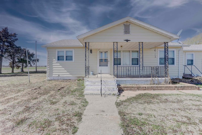 4392 302nd Rd, Arkansas City, KS 67005