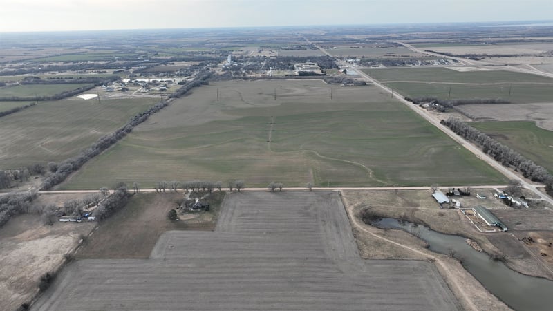 28719 Harry St, Garden Plain, KS 67050
