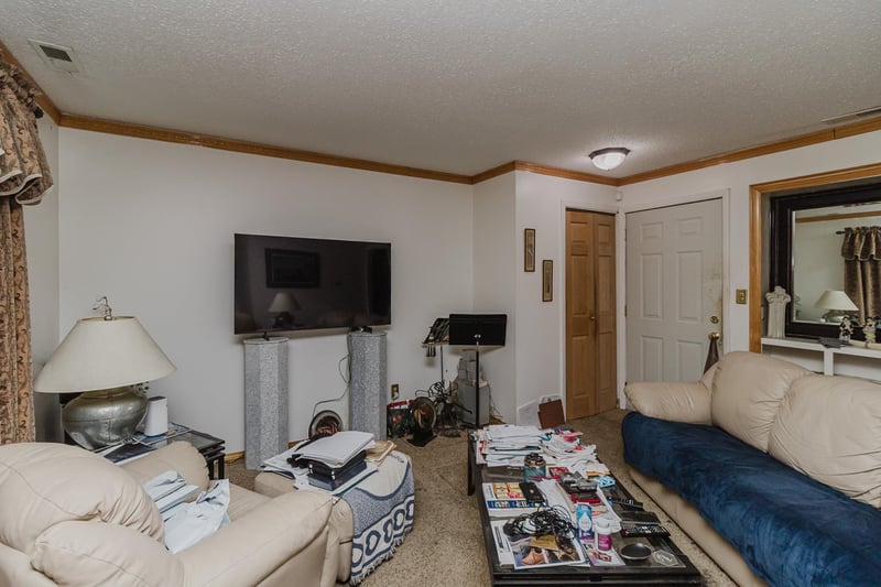 2709 N Green, Wichita, KS 67219