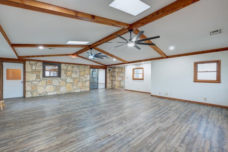 31778 53rd Rd, Arkansas City, KS 67005