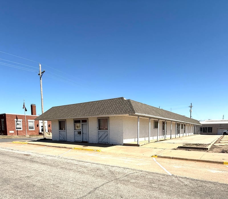 123 Bluff , Anthony, KS 67003