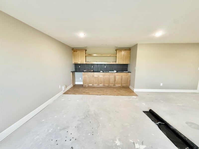 5432 Toben Ct, Bel Aire, KS 67226