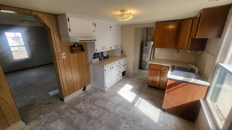 906 Walnut , Mcpherson, KS 67460